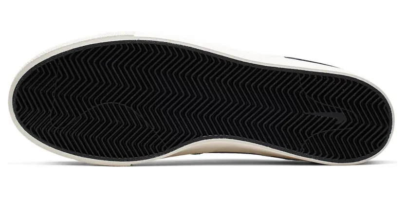 nike-zoom AT8899-400