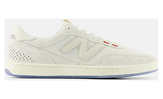 New Balance Numeric 440 v2 NM440CH2