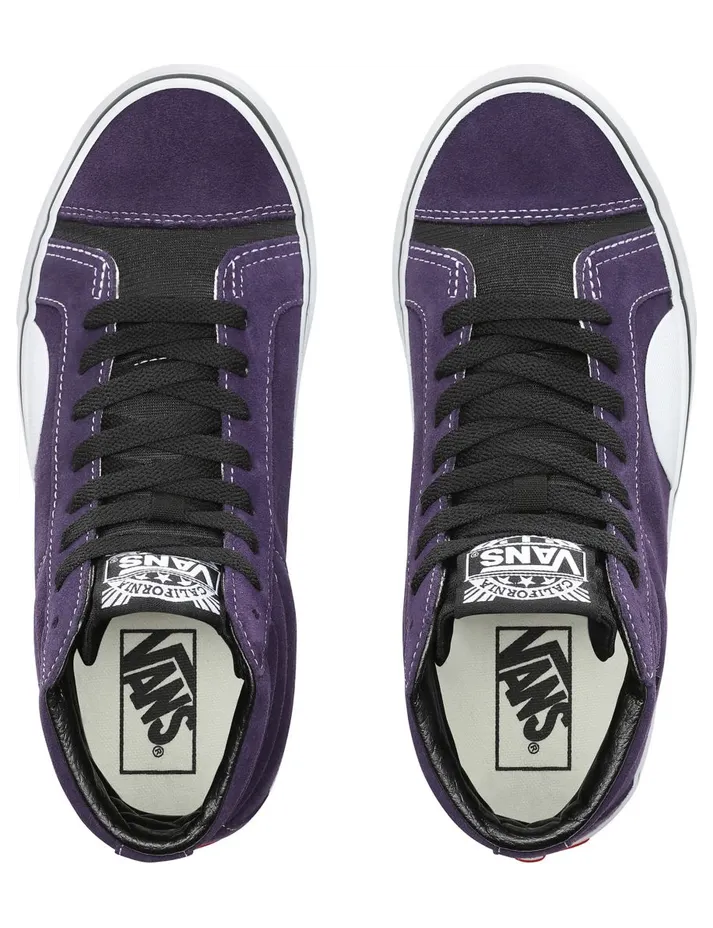 vans-style VN0A3JFIVOM
