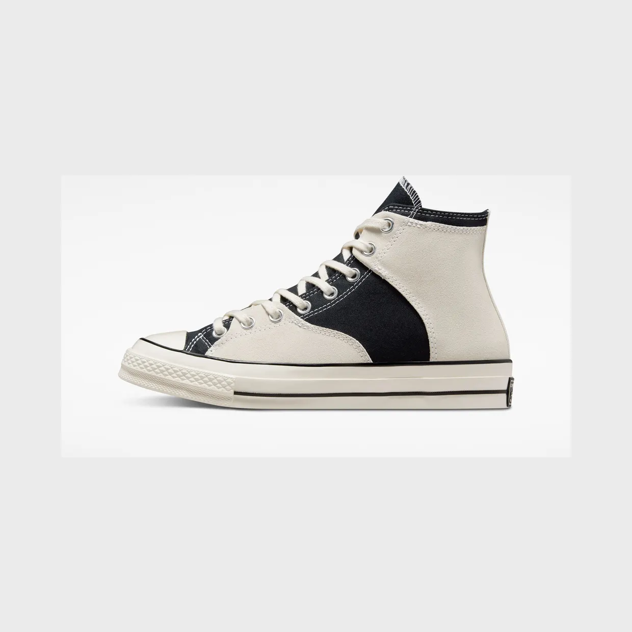 converse-chuck-taylor-all-star A02763C