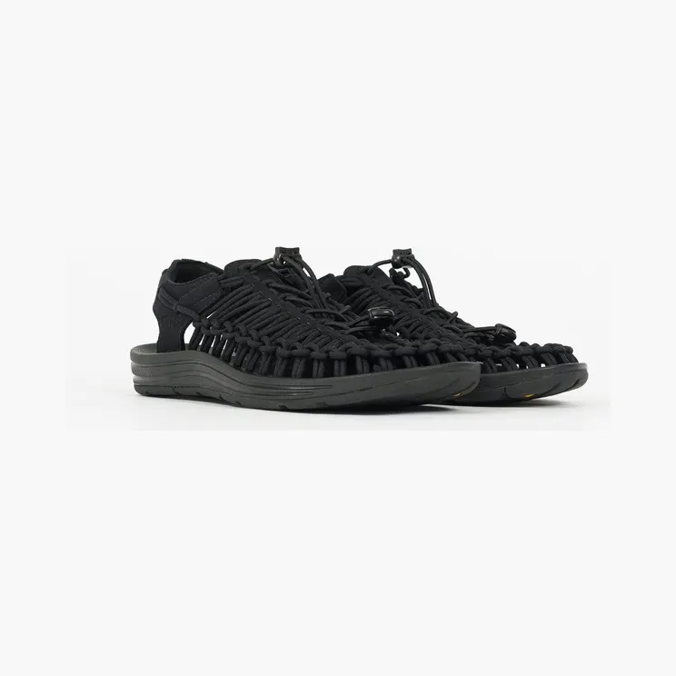 KEEN Uneek Monochrome “Black” (1014097)