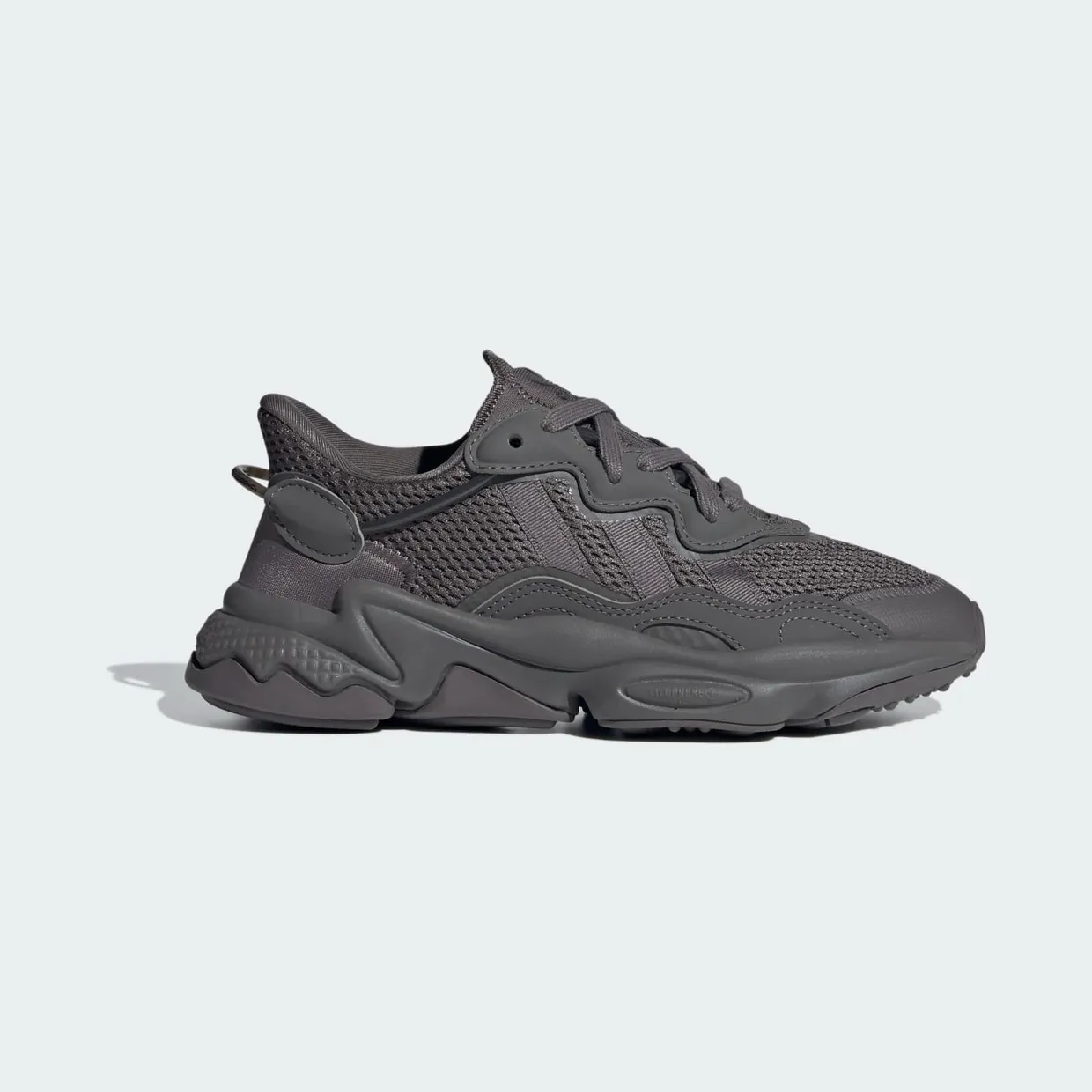 adidas-ozweego IE2782