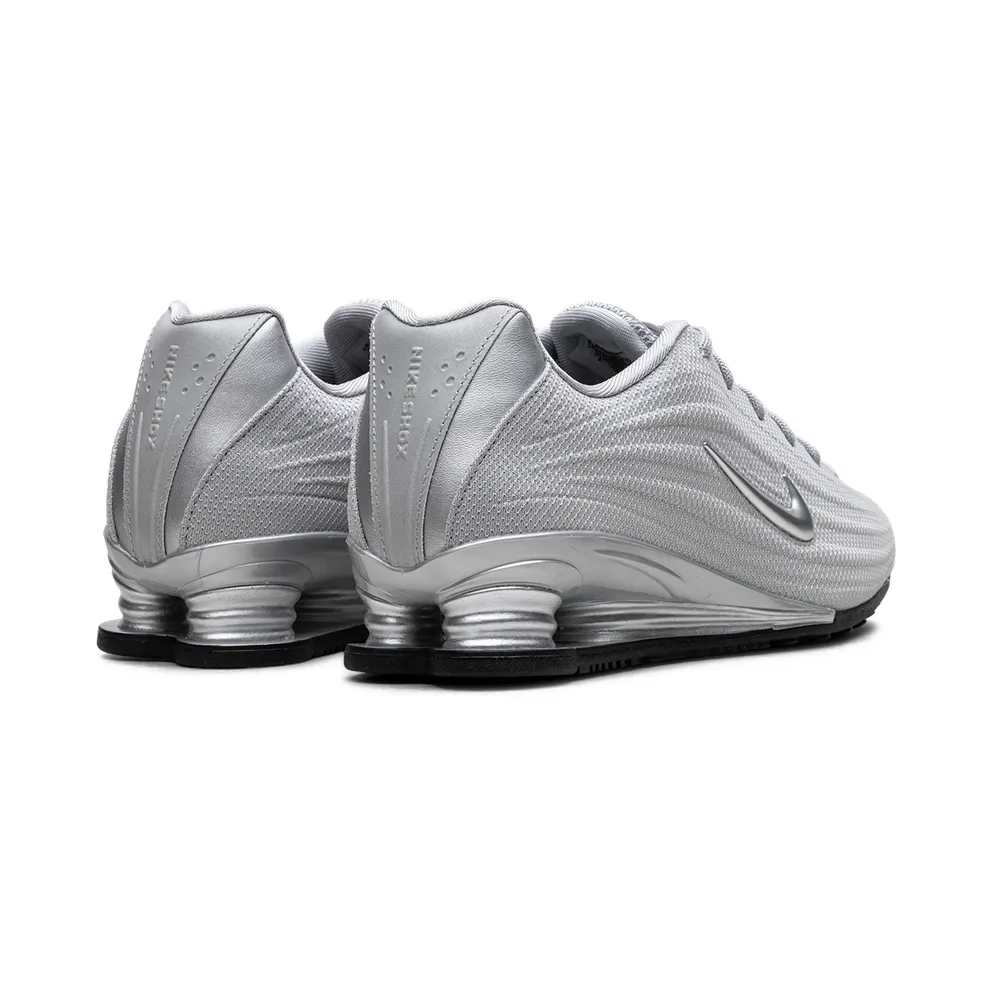 Nike Shox Z “Metallic Silver” (HQ7540-001)