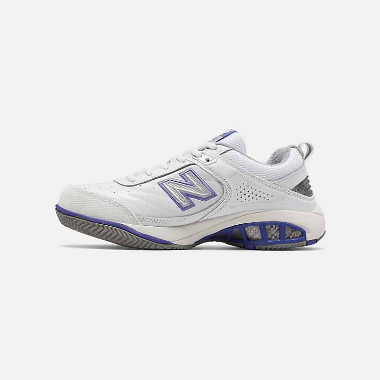 new-balance-sneaker WC806W