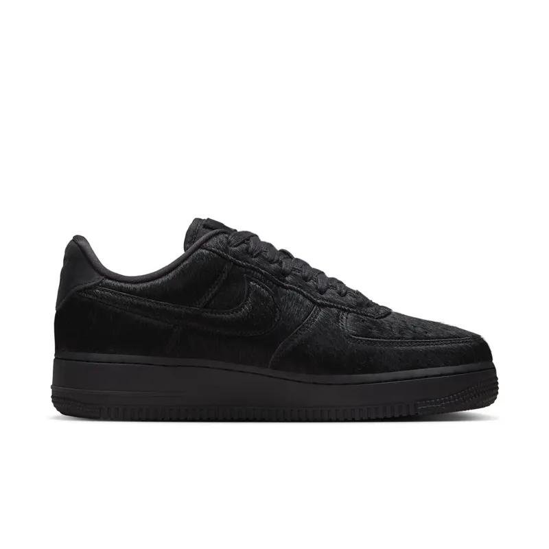 Nike AIR FORCE 1 ’07 “Triple Black Pony Hair” (II7398-001)