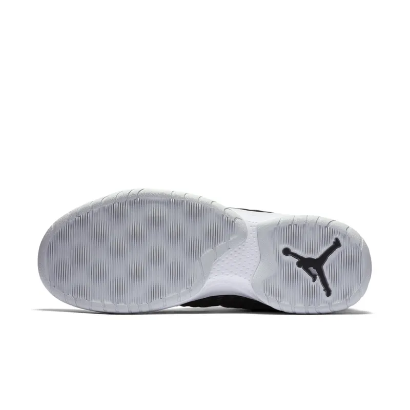 Jordan B.Fly Black/White/Dark Grey (881444-011)