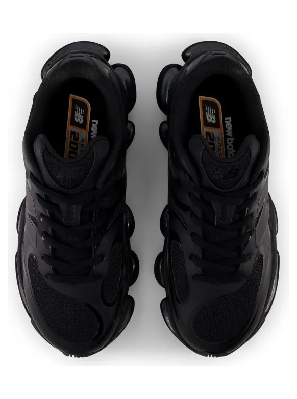 new-balance-2000 G200070J