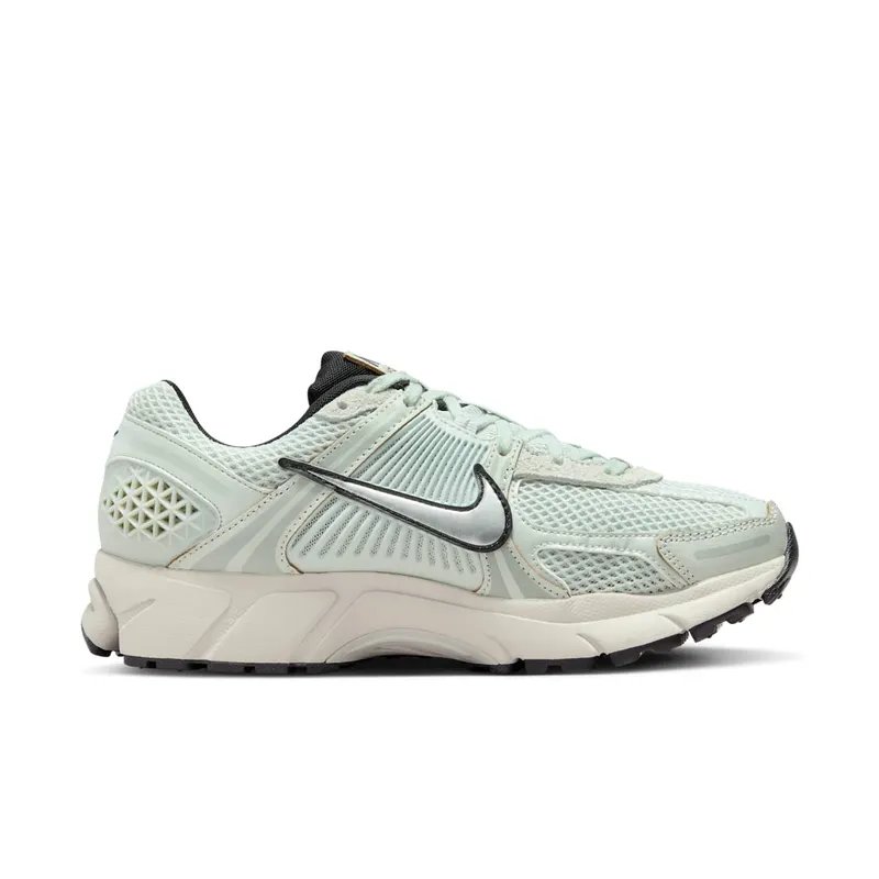 Nike Zoom Vomero 5 (beige / silver) – FN6742-001