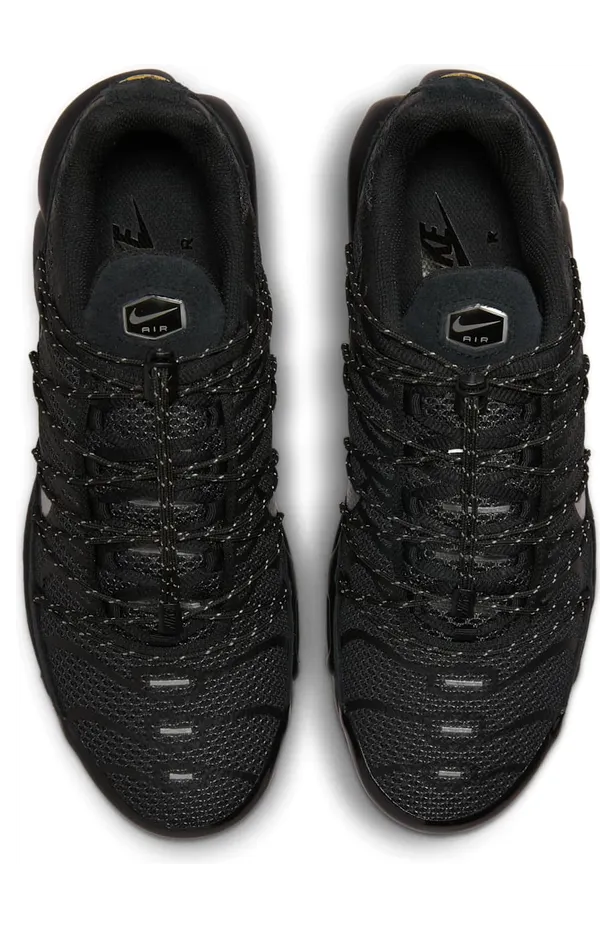 nike-air-max FD0670-001