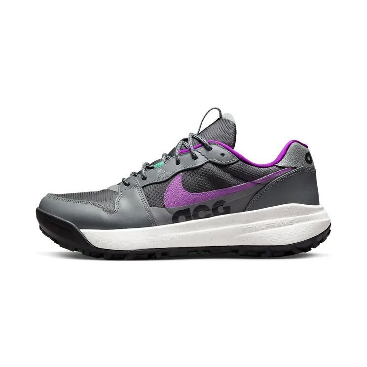 Nike ACG Lowcate “Smoke Grey / Vivid Purple / Phantom / Dark Smoke Grey” (DX2256-002)