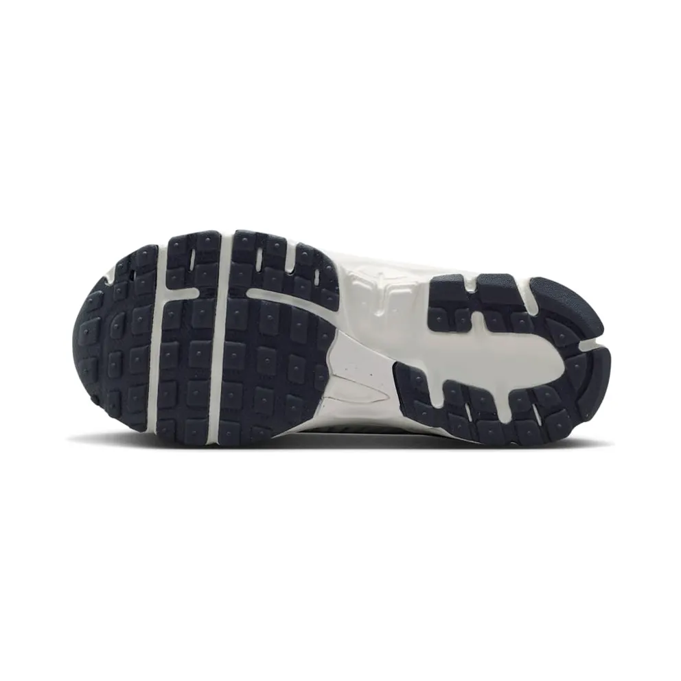 Nike Zoom Vomero 5 Photon Dust/Gridiron/Sail/Chrome (IR4587-001)