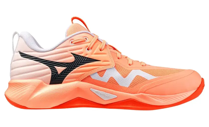 Mizuno Wave Momentum Oranje (V1GA254080)