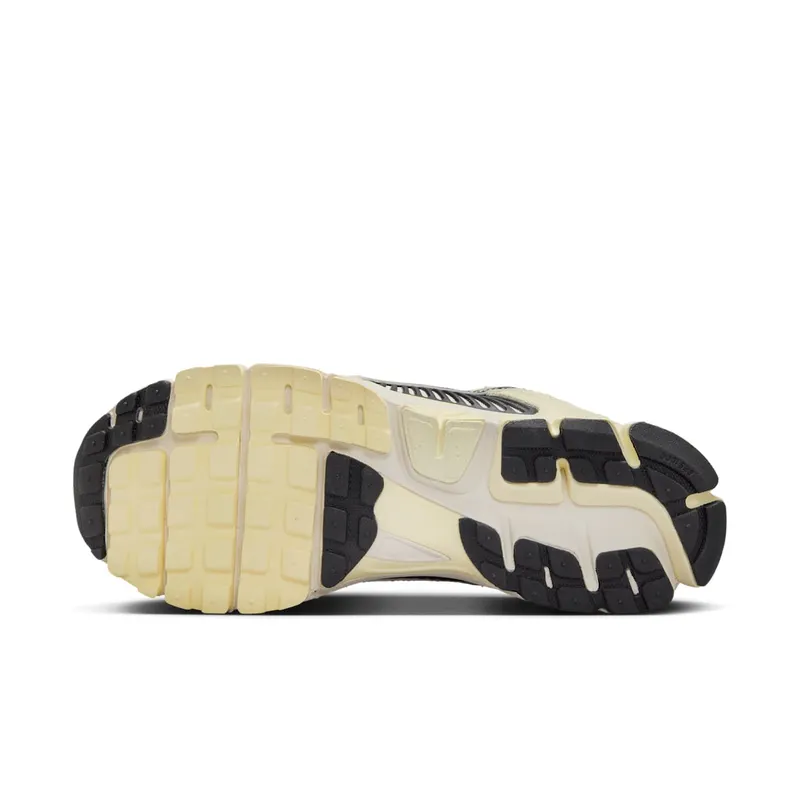 Nike Zoom Vomero 5 “Alabaster Black” (HF1553-701)