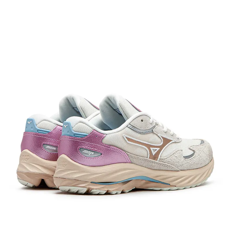 Mizuno Wave Rider Beta – “Beige” (D1GA242701)