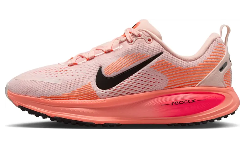 Nike Vomero 18 HQ2157-600