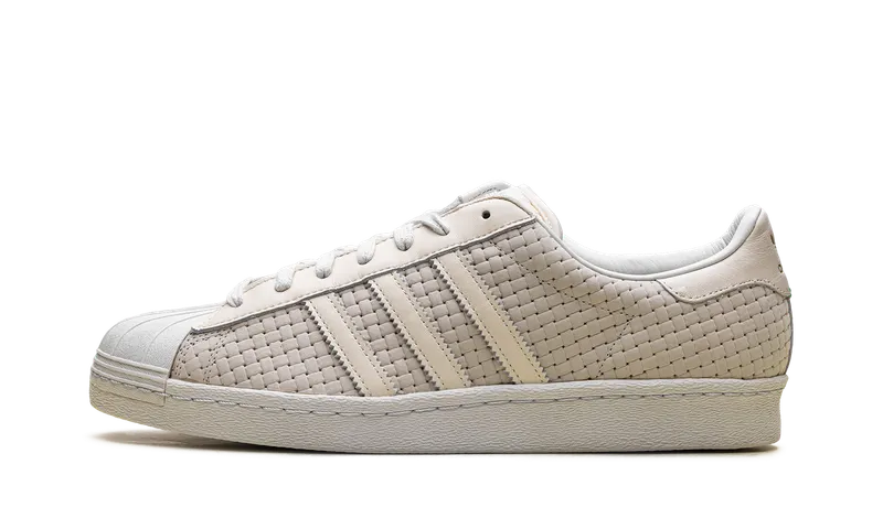 Adidas Superstar ADV “Arrow & Beast – Wonder White” (JS2593)