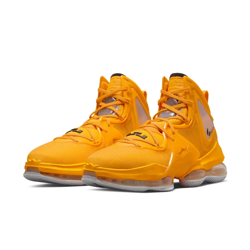 LeBron 19 Bruin (CZ0203-700)