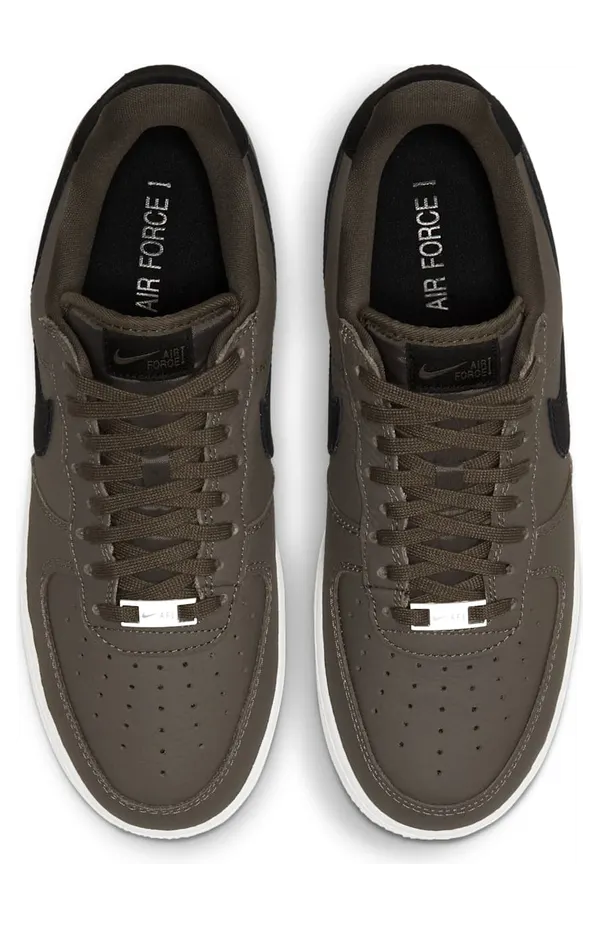 nike-air-force CT2317-200