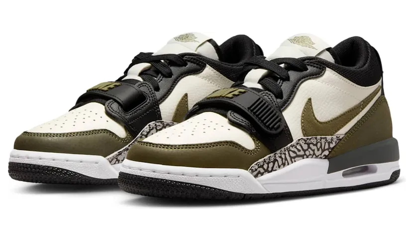 air-jordan-2-low CD9054-120