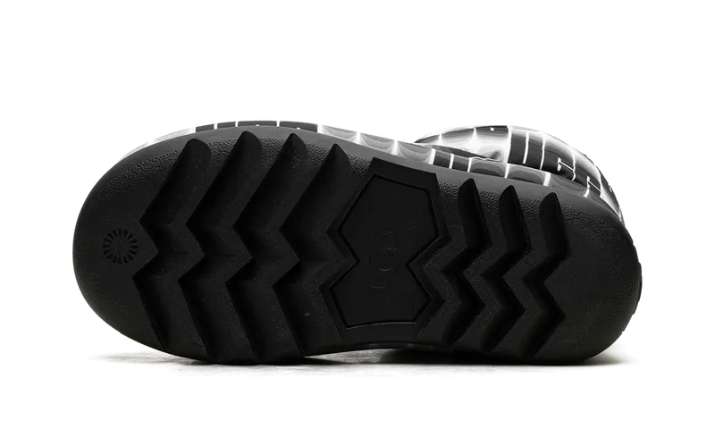 Ugg Classic Maxi Wave Length Short “Black White” (1134610-BWHT)