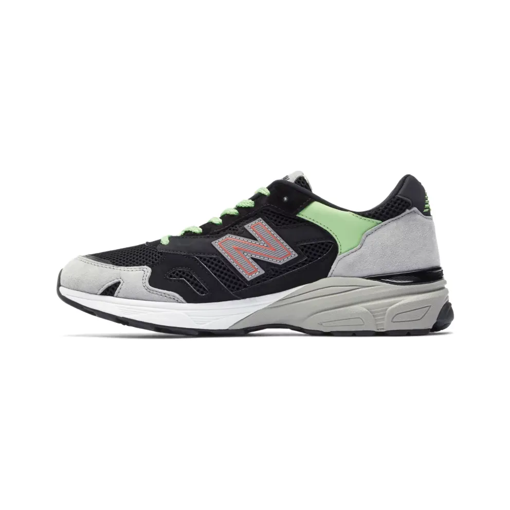 New Balance 920 Black Grey Mint (M920KGG)