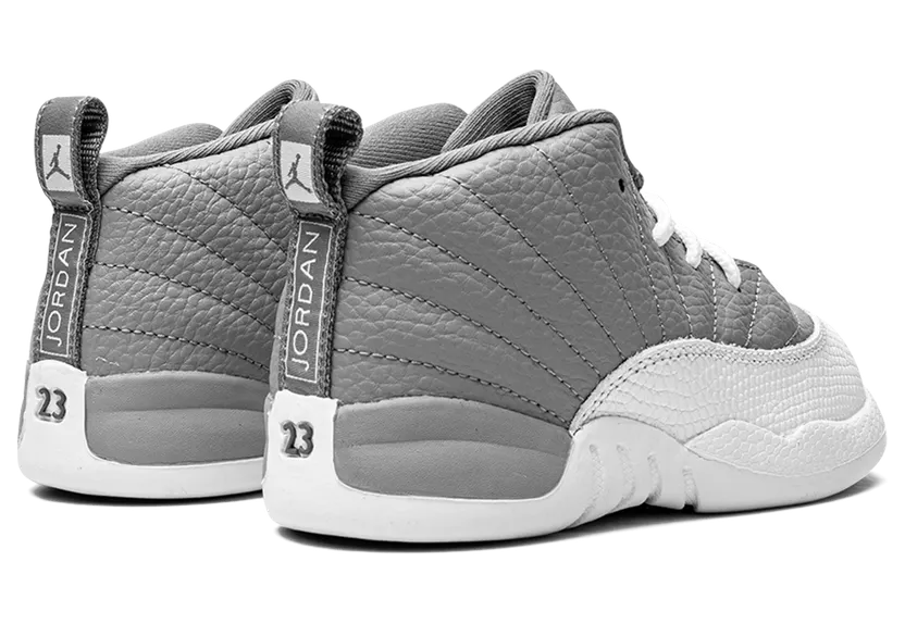air-jordan-12 850000-015