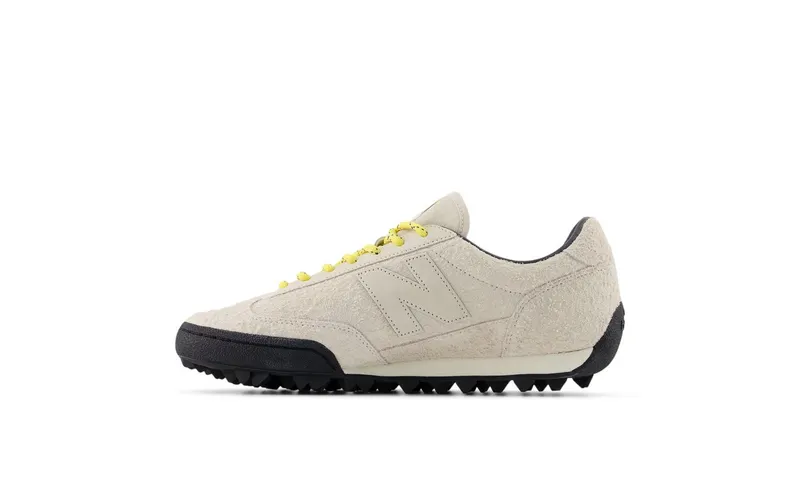 New Balance Gator Run “Star Burst Sea Salt” (UGTR83J)