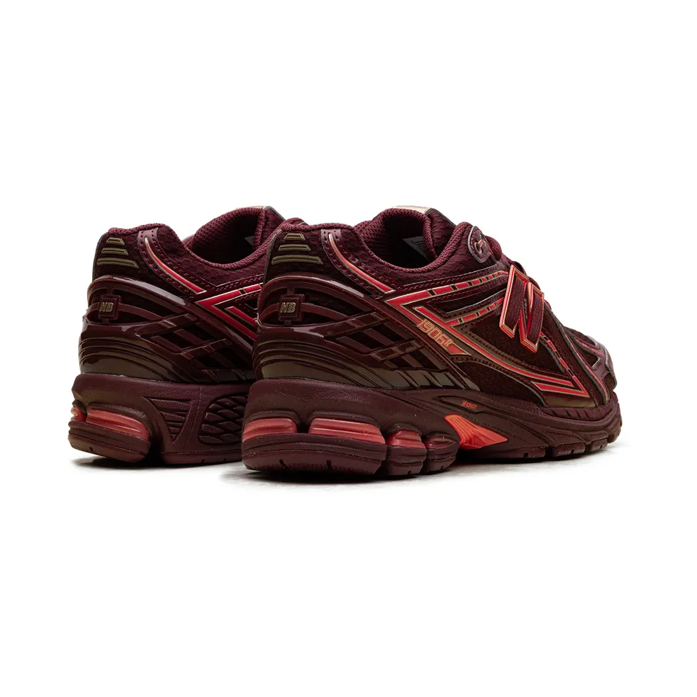 New Balance 1906R “Mercury Red” (U1906RHB)