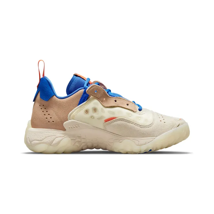 air-jordan-delta CW0913-101