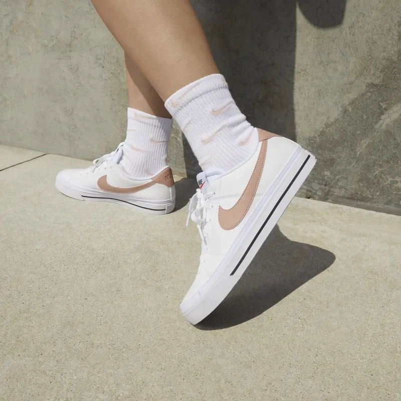 nikecourt DH3161-103