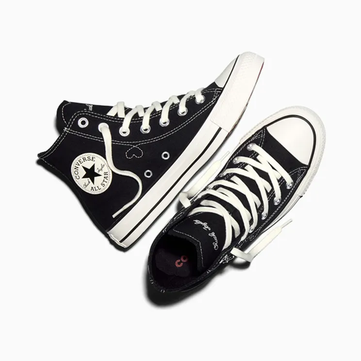 converse-chuck-taylor-all-star A19056C