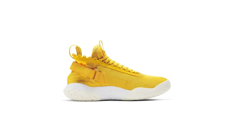 Jordan Proto React University Gold White University Gold/White (BV1654-701)