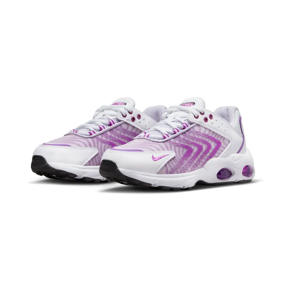 Nike Air Max TW Older Kids’ White (DQ0296-101)