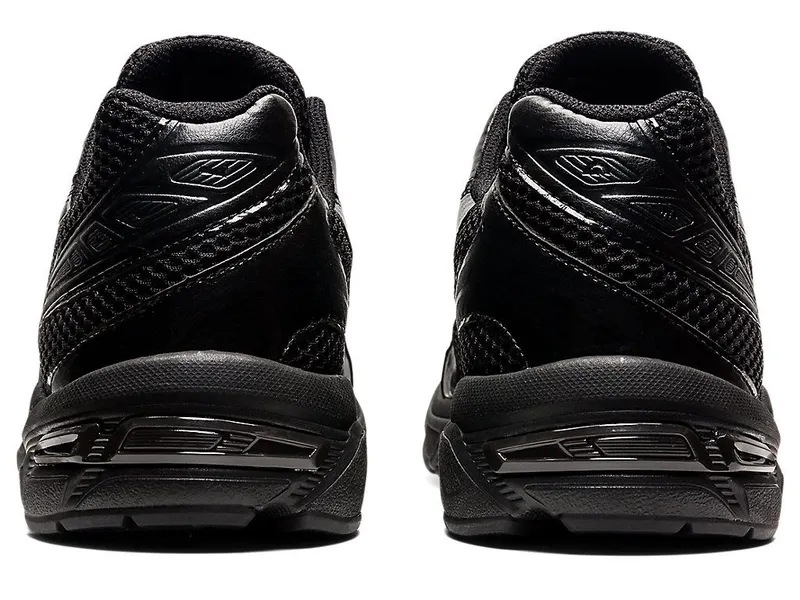 ASICS GEL-1130 “Black / Graphite Grey” (1201A256-002)