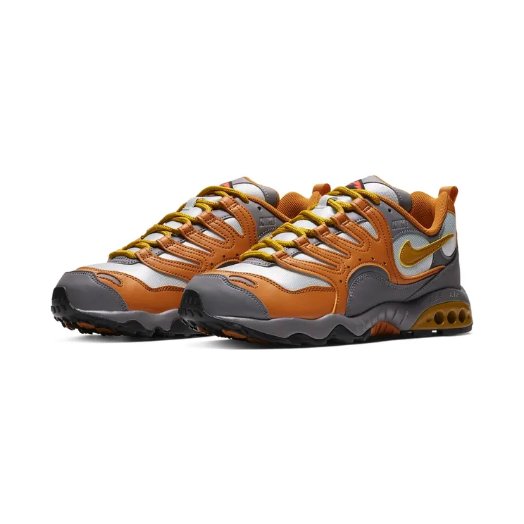 nike-air-humara AO1545-700