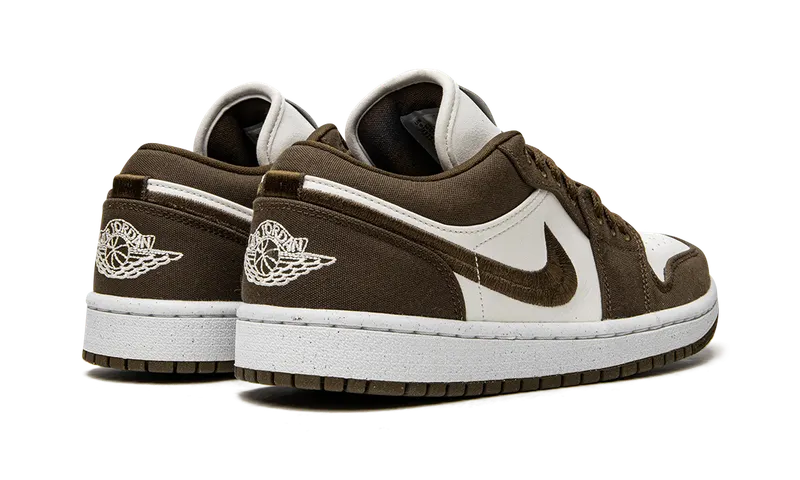 Air Jordan 1 Low SE Brown (DV0426-301)
