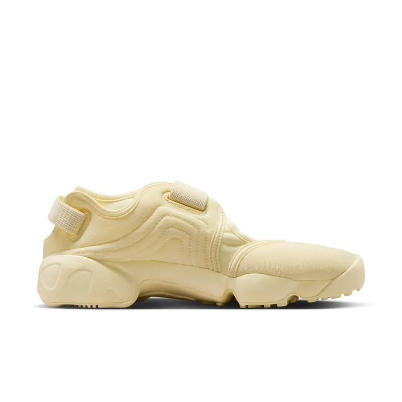 Nike Rift Sunbleach/Black (IV6058-700)