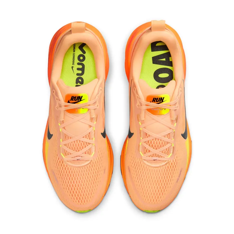 Nike Vomero 18 “Orange Chalk Black Volt” (HM6803-700)