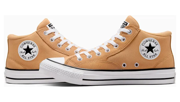 converse-chuck-taylor-all-star A12725C
