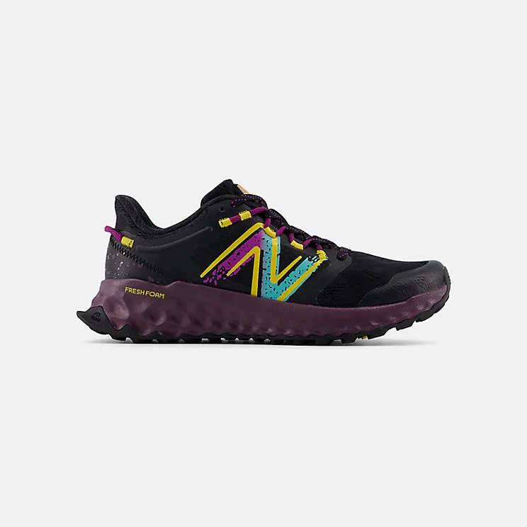 NEW BALANCE FRESH FOAM Garoé “Black / Ginger Lemon / Fuchsia Purple” (WTGAROF1)