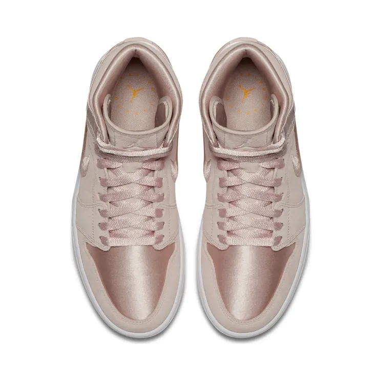 air-jordan-1 AO1847-650
