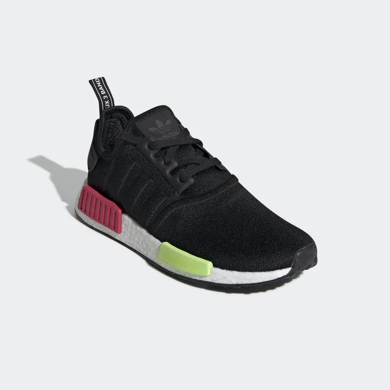 adidas NMD R1 Core Black Energy Pink Core Black/Core Black/Energy Pink (EE5100)