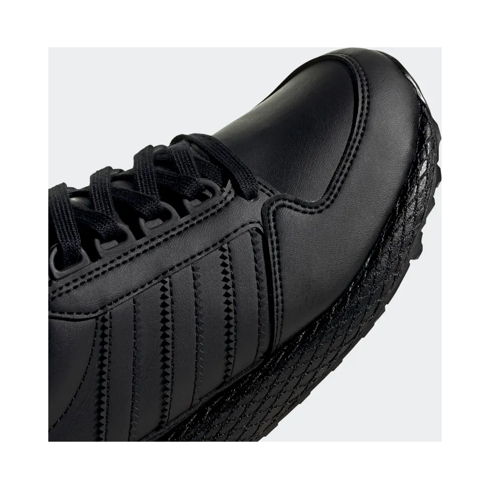 adidas Forest Grove Core Black / Core Black / Core Black (EG8959)