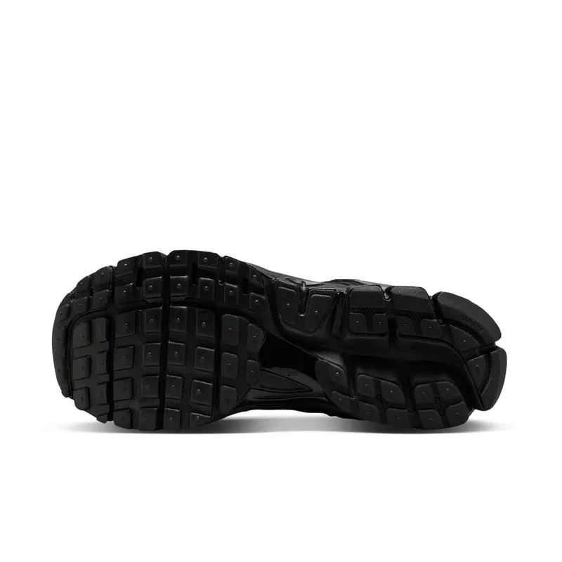 Nike Zoom Vomero 5 “Black Patent” (II6236-001)