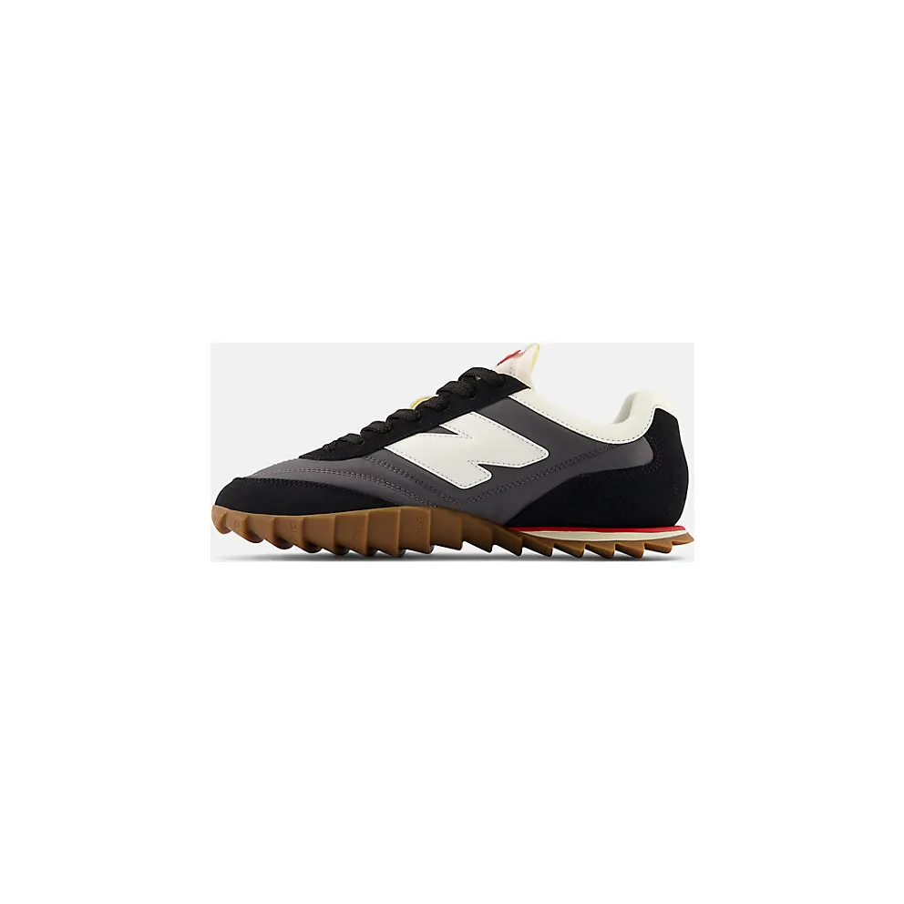New Balance Black RC30 (URC30VC)