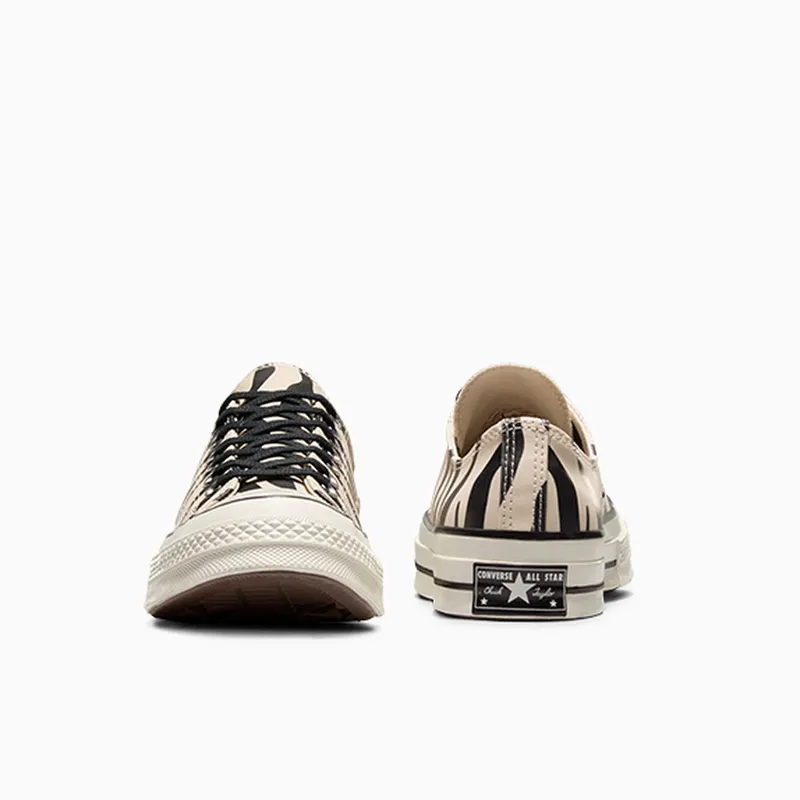 Converse Chuck 70 Glow-In-The-Dark Zebra Print Light Dune/Black/Egret (A13438C)