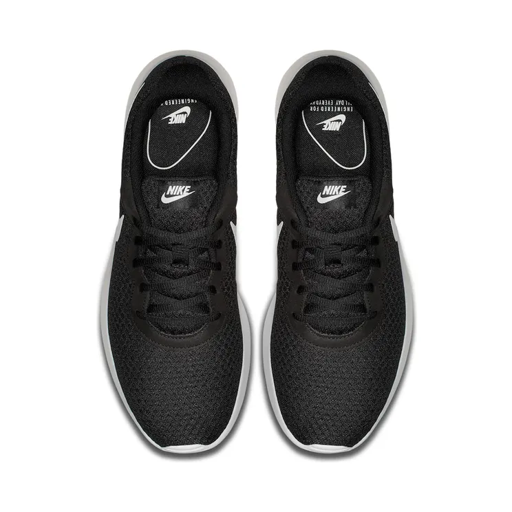 nike-tanjun 812654-011