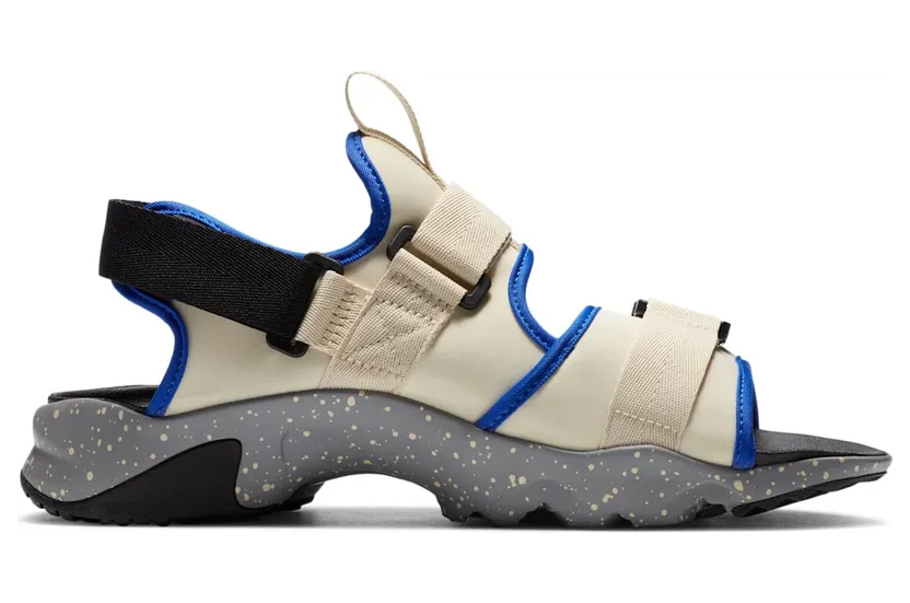 nike-canyon CW9704-202