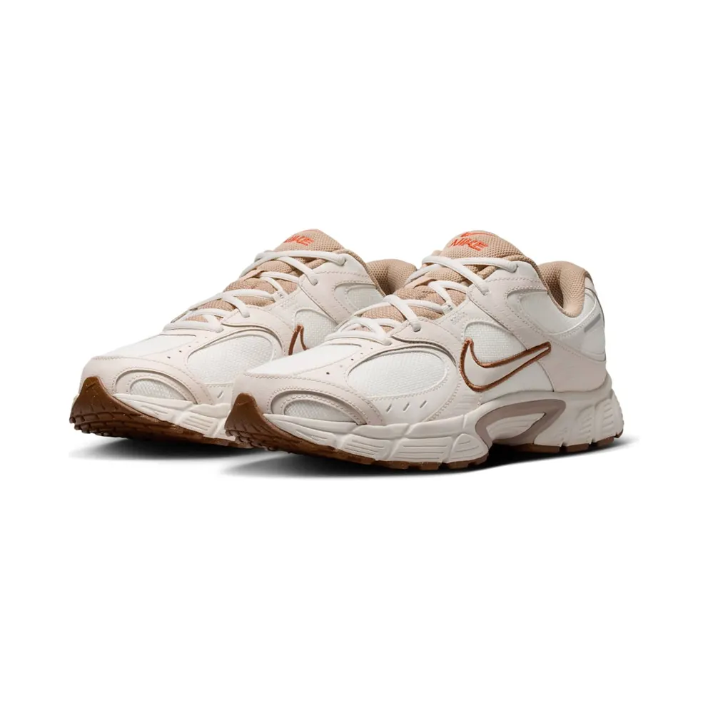 Nike V5 RNR “Sail/Pale Ivory/Aluminum/Light British Tan” (IR7541-121)