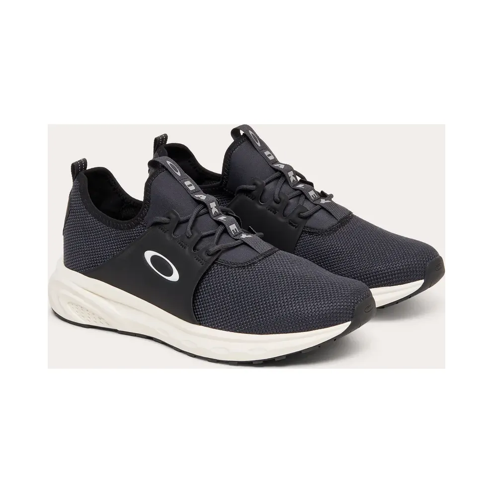 Oakley Apparel sneaker Black / White (FOF100542-022)
